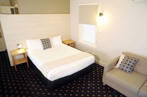 Sovereign Hill Hotel - Tourism Gold Coast 2