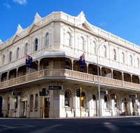 The Melbourne Hotel - Tourism Gold Coast