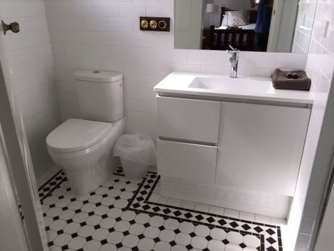 The Corner Hotel Alexandra - Tourism Gold Coast 2