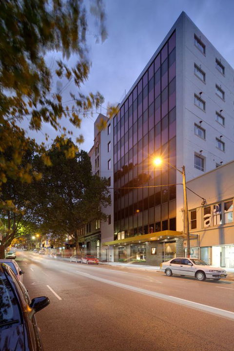 57 Hotel - Tourism Gold Coast 0