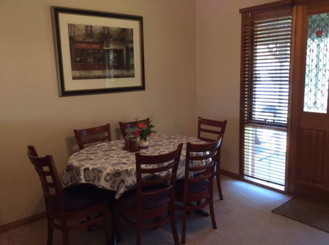 Abrigo Apartment - Tourism Gold Coast 2