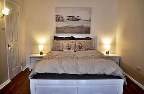 Almond Tree Cottage - Tourism Gold Coast 1