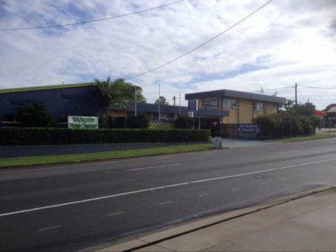 Arkana Motel - Tourism Gold Coast 0