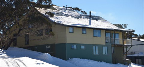Arrabri Ski Club Hotham - Tourism Gold Coast 0