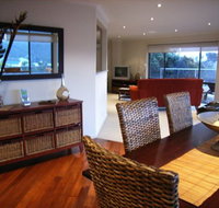 C-Deck Beach House Apartment - Tourism Gold Coast