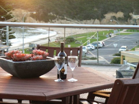 C-Deck Beach House Apartment - Tourism Gold Coast 6