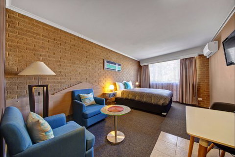 Central Deborah Motel - Tourism Gold Coast 6