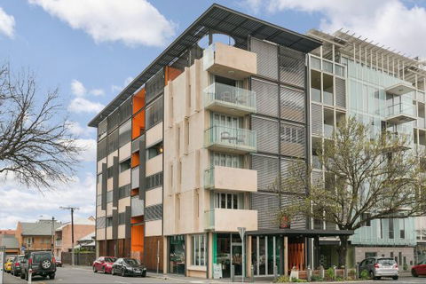 Clarion Hotel Soho - Tourism Gold Coast 5