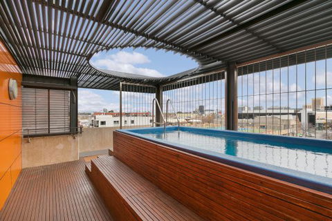 Clarion Hotel Soho - Tourism Gold Coast 8