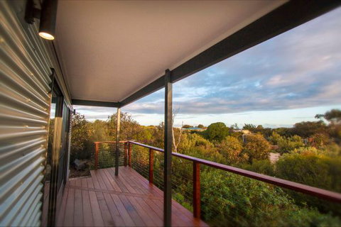 Coorong Cabins - Tourism Gold Coast 8