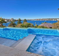 Deep Blue - Tourism Gold Coast