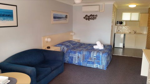 Dolphins Of Mollymook Motel - Tourism Gold Coast 1