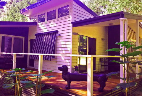 Fox And Hound Apartments - Tourism Gold Coast 0