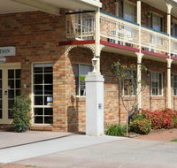 Grand Manor Motor Inn - Tourism Gold Coast