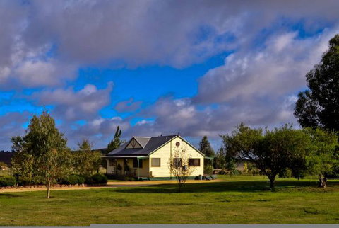 Heatherington Cottage - Tourism Gold Coast 0