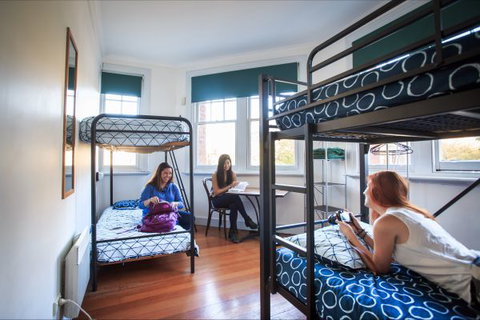 Hobart Central YHA - Tourism Gold Coast 4