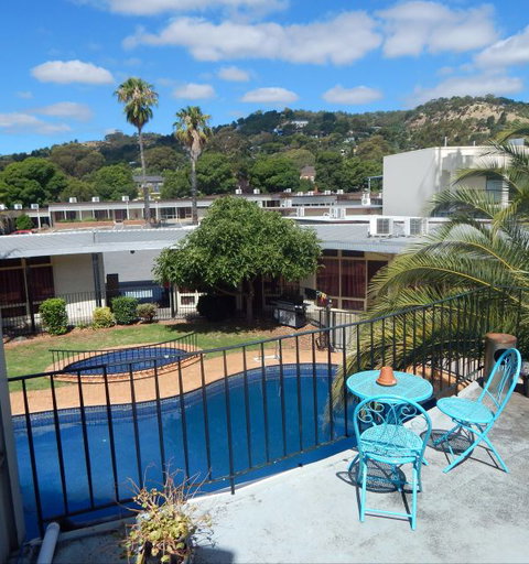 Jacksons Motor Inn - Tourism Gold Coast 1