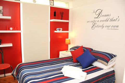 Jones Beach Haven - Tourism Gold Coast 4