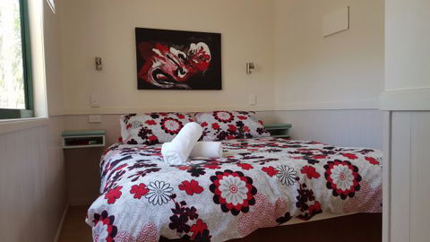 Lake Awoonga Caravan Park - Tourism Gold Coast 6