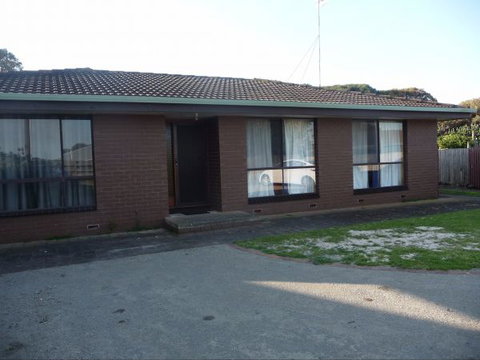 Levi's Getaway - Tourism Gold Coast 0