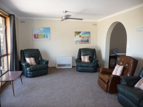 Levi's Getaway - Tourism Gold Coast 1