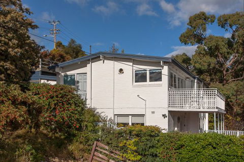 Long Beach House - Tourism Gold Coast 1