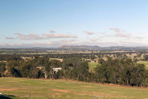 Longview Holiday Let Glenrowan - Tourism Gold Coast 1