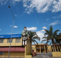 Comfort Inn Scottys Motel - Tourism Gold Coast