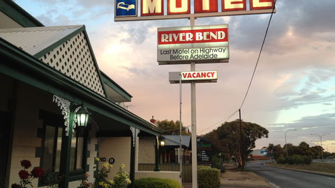 Motel Riverbend - Tourism Gold Coast 0