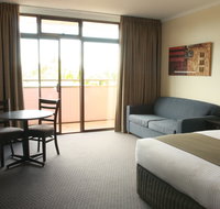 Adelaide Meridien Hotel  Apartments - Tourism Gold Coast