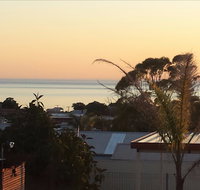 Oyster Court Motel and Holiday Units - Tourism Gold Coast