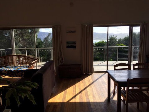 Morning Mist - Tourism Gold Coast 3