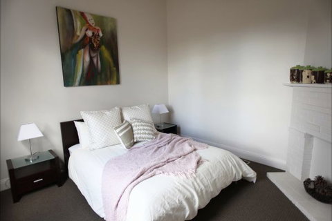 Montabella Guest House - Tourism Gold Coast 4