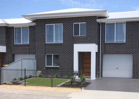 Oaklands Junction - Tourism Gold Coast 0
