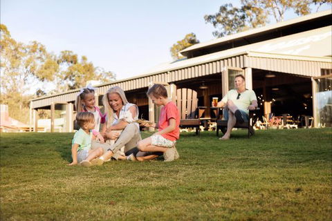 Paradise Country Farmstay - Tourism Gold Coast 0