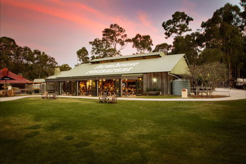 Paradise Country Farmstay - Tourism Gold Coast 5