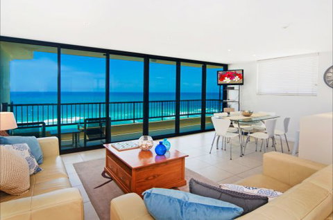 Pelican Sands Beach Resort - Tourism Gold Coast 7