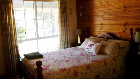 Peppertree Cottage - Tourism Gold Coast 2