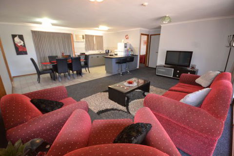 Riverbush Cottages - Tourism Gold Coast 9