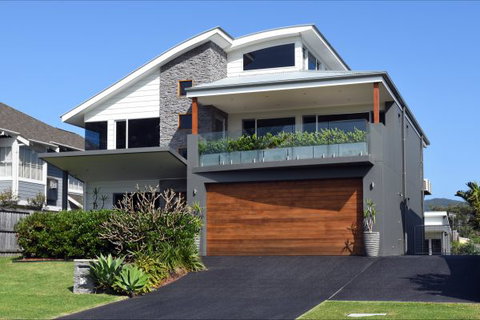 Sundara Beach House - Tourism Gold Coast 1