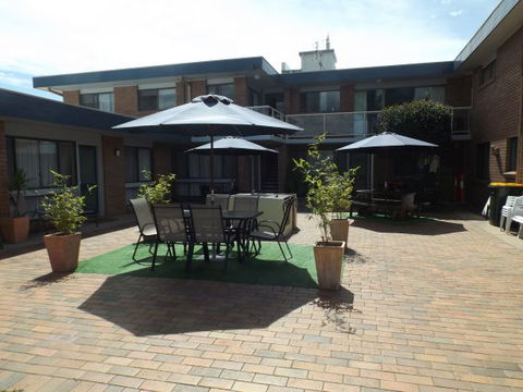 Surfside Holiday Apartments - Tourism Gold Coast 2