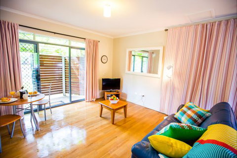Tessies Studio - Tourism Gold Coast 2