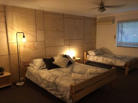 The Grove On Russell - Tourism Gold Coast 1