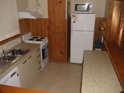 The Retreat On Matthew - Tourism Gold Coast 1