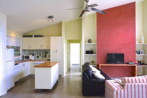 Tilba Coastal Retreat - Tourism Gold Coast 2