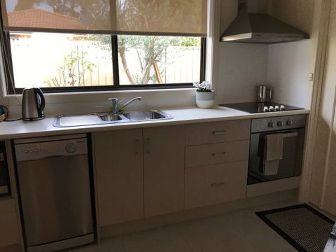 Townhouse On Deas - Tourism Gold Coast 5