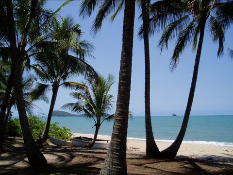 Villa Beach - Tourism Gold Coast 0