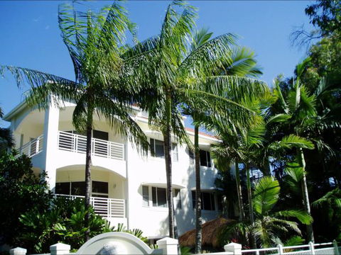 Villa Beach - Tourism Gold Coast 2