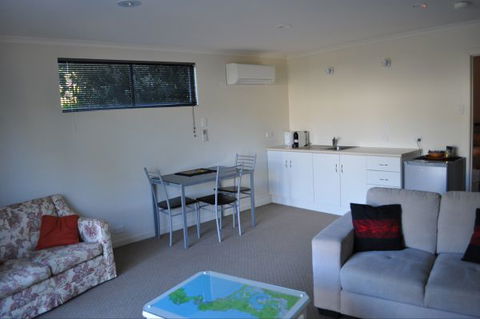 Warrakilla - Tourism Gold Coast 3