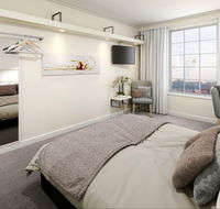 Woodroffe Hotel - Tourism Gold Coast